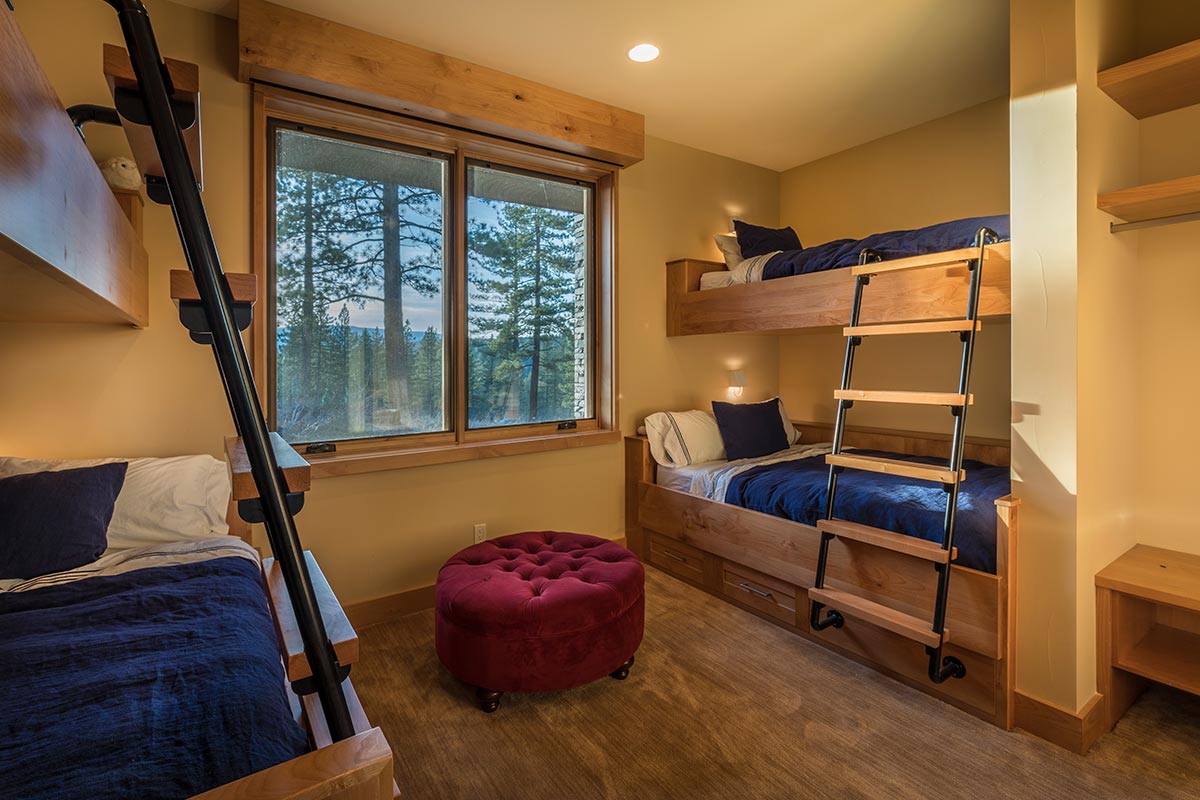 19-web-martis-camp-home-512-bunkroom