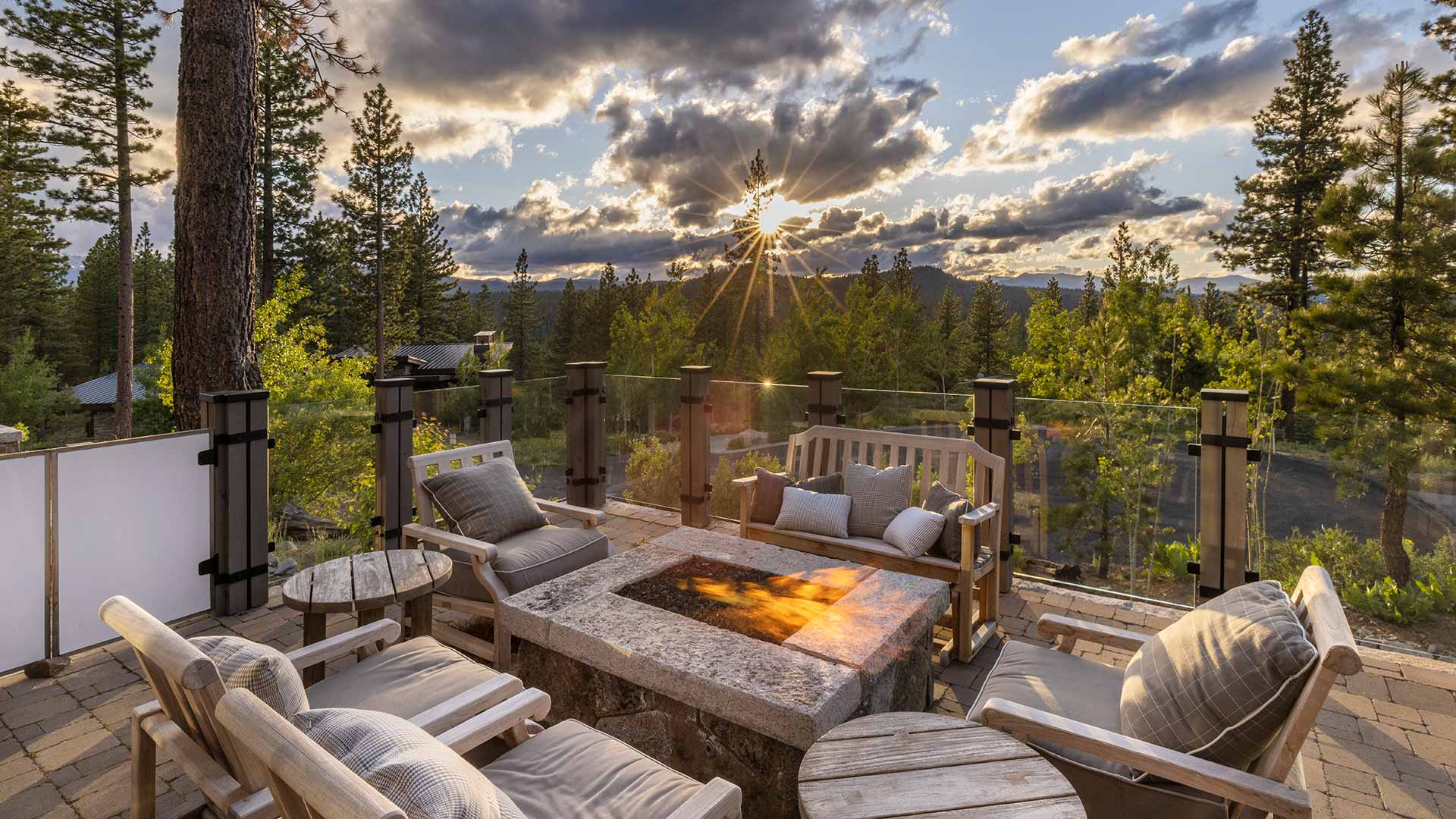 Lake Tahoe Truckee Luxury Homes for sale