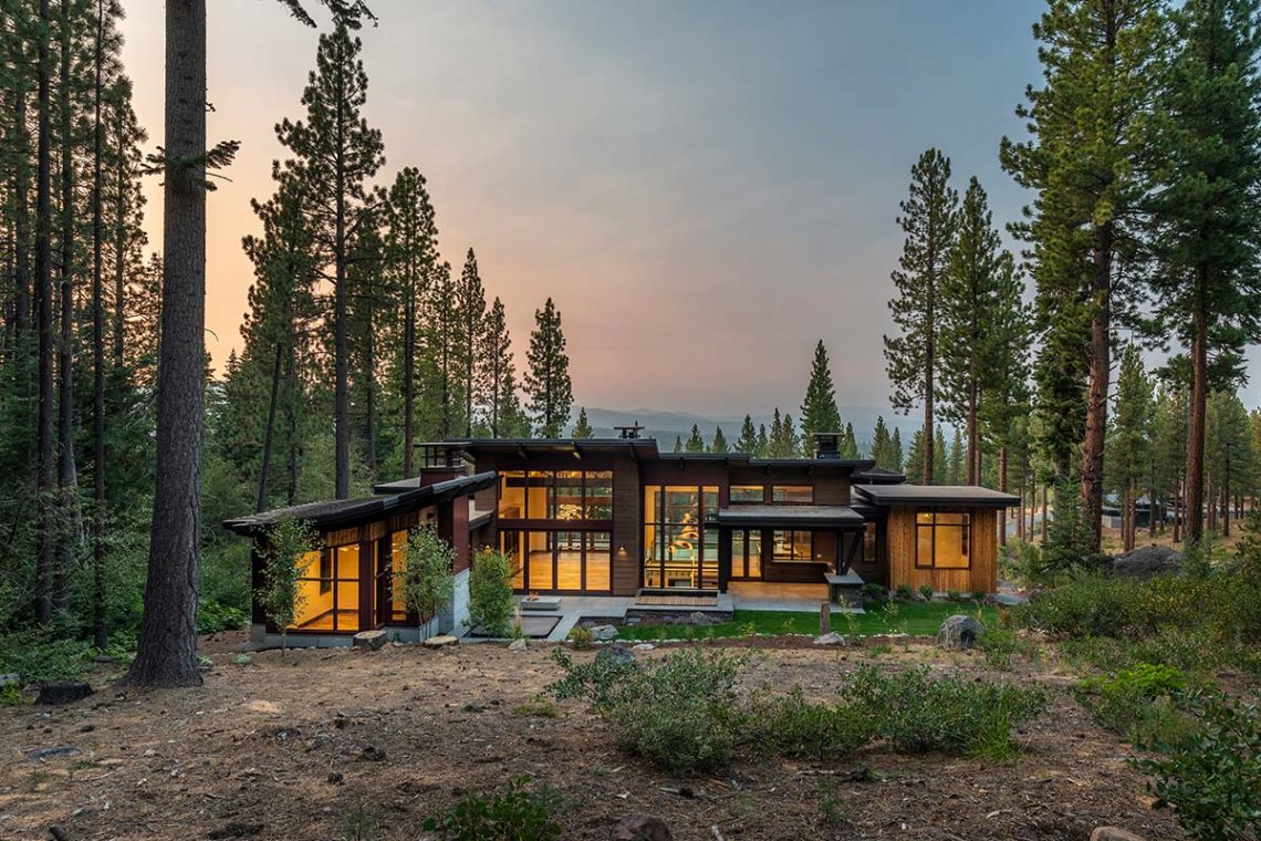 8160 Fallen Leaf Way - Truckee Luxury homes for sale