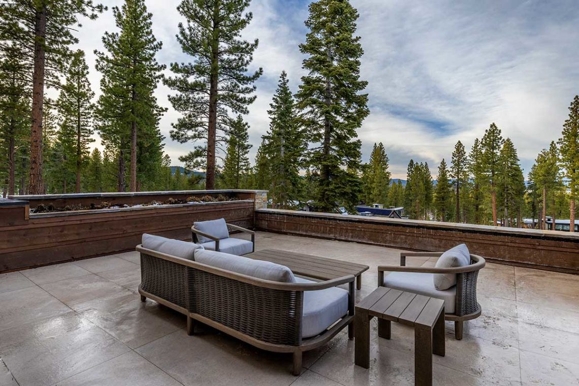 9505 Dunsmuir Way - Truckee luxury homes for sale