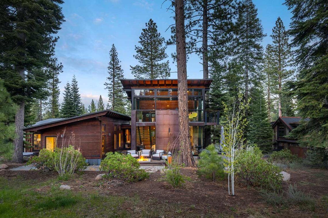 Truckee Luxury Homes for sale - Cabin 246 - 8750 Breakers Court