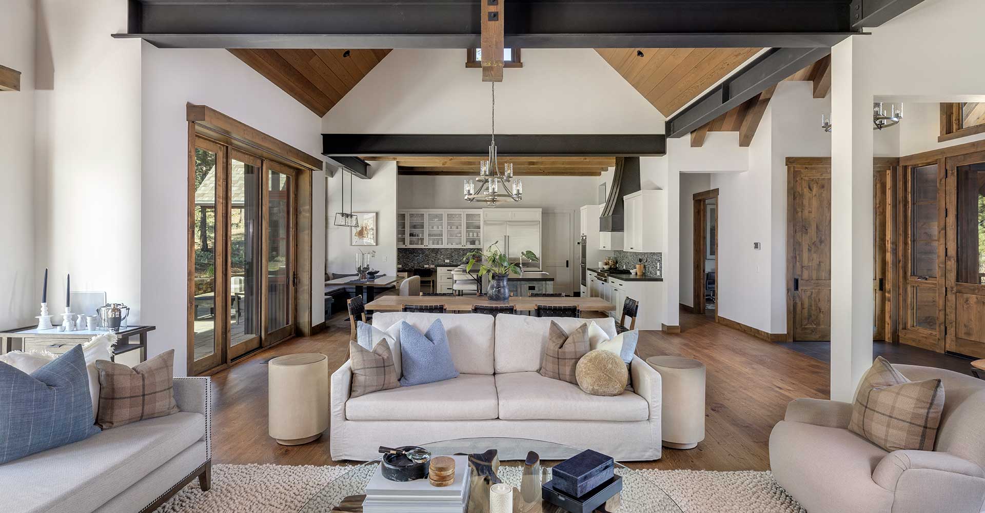 1920-12-Martis-Camp-Realty-home-423-greatroom-2