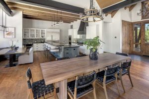 WEB-10-Martis-Camp-Realty-home-423-dining