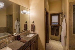 Truckee luxury homes for sale - 10915 Camp Muir Court