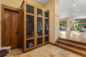 Martis Camp Cabin 231 for sale - 10267 Olana Drive
