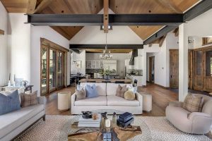 WEB-12-Martis-Camp-Realty-home-423-greatroom-2