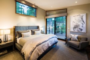 8460 Newhall Drive - Truckee Luxury Homes for sale