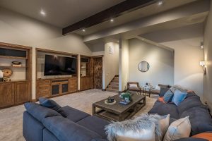 Truckee luxury homes for sale at 9631 Ahwahnee Place