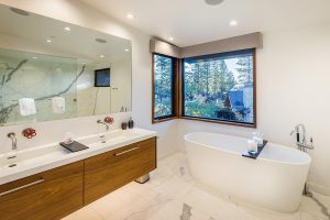 8460 Newhall Drive - Truckee Luxury Homes for sale