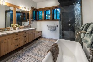 Lake Tahoe Luxury homes for sale - 8615 Huntington Court, Truckee, Ca