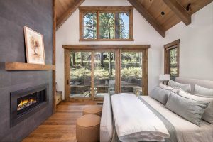 WEB-16-Martis-Camp-Realty-home-423-Primary