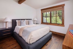 Martis Camp Cabin for sale - 8510 Buena Visa Ct, Truckee, Ca 96161