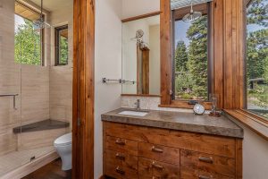 WEB-17-Martis-Camp-Realty-Home-361-Bath-2
