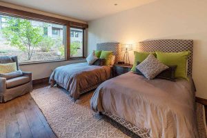 Truckee luxury homes for sale - Newhall Drive