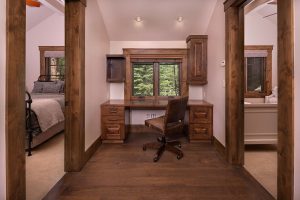 Truckee Luxury Homes for sale - Home Cabin 271 - 10606 Dutton Court. Truckee, Ca 96161