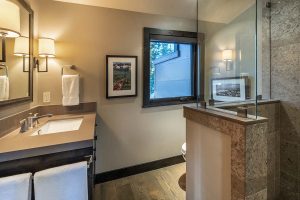 Truckee Luxury homes for sale - 10712 Avoca Circle