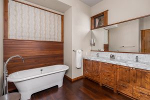 Truckee Luxury Homes for sale - 10445 Thunderbird Circle