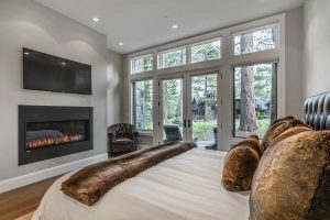 Lake Tahoe luxury home for sale: 9661 Dunsmuir Way, Truckee, Ca