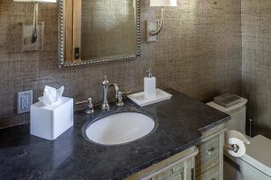 WEB-22-Martis-Camp-Realty-Home-444-halfbath