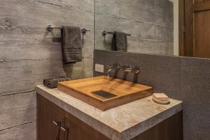 Truckee Luxury homes for sale - 10905 Almendral Court, Truckee, CA 96161