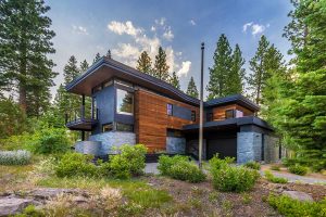 WEB-3-Martis-Camp-Realty-Home-322-side