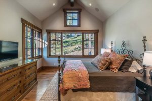 WEB-30-Martis-Camp-Home-653-bedroom-2