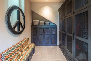 WEB-33-Martis-Camp-Home-653-mudroom